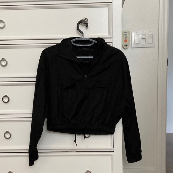#0403 Black Cropped Wind Breaker Zip Up Size S Brand Noise - Picture 1 of 3